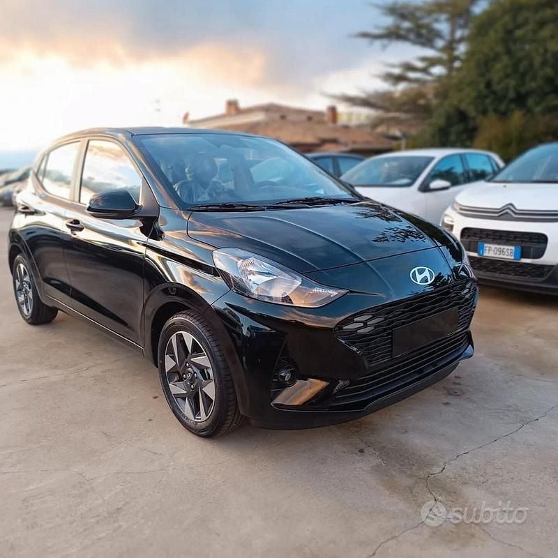 Nuova Hyundai i10 2025 Nero Utilitaria