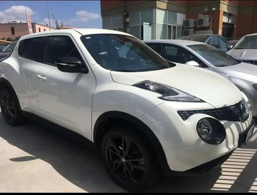 Usata Nissan Juke N-Connecta 110 CV (80 kW) 2016 Bianco SUV