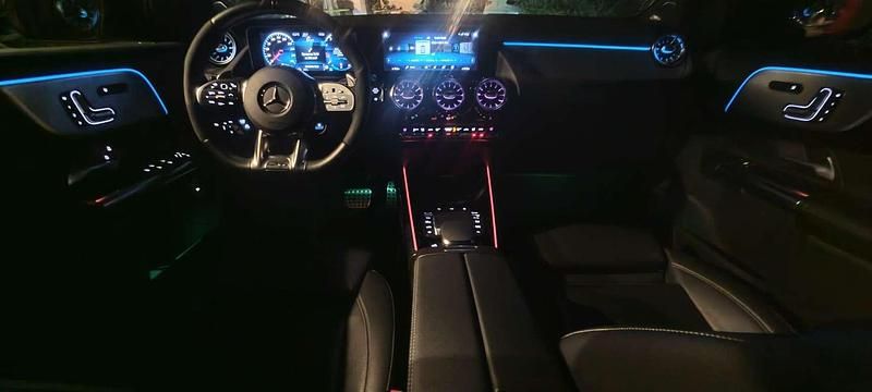 Usata Mercedes GLA45 AMG AMG 421 CV (309 kW) 2020 Grigio SUV