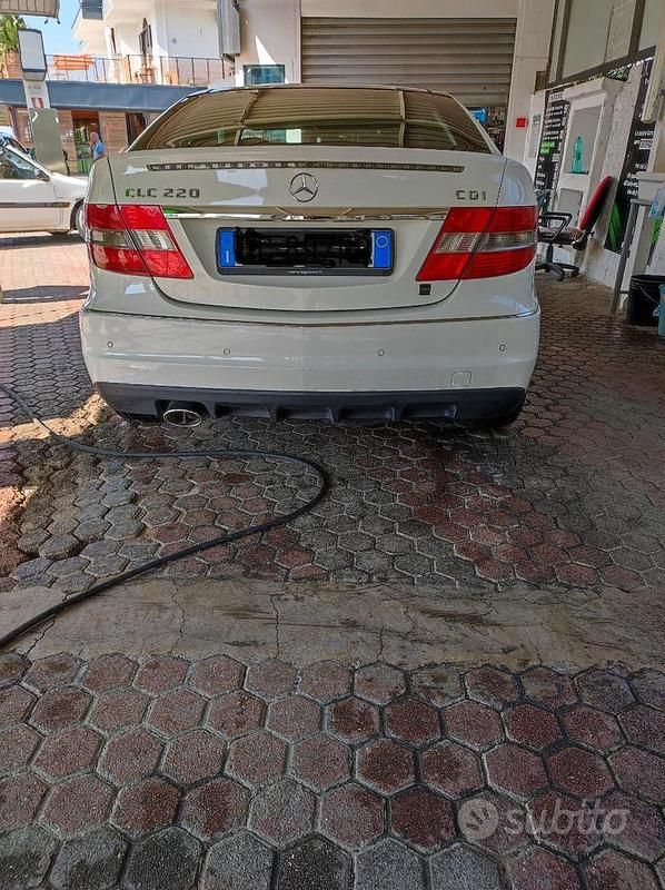 Usata Mercedes CLC220 150 CV (110 kW) 2010 Bianco Utilitaria