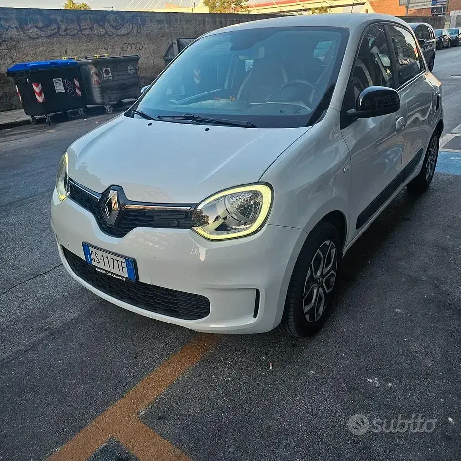 Usata Renault Twingo 65 CV (47 kW) 2024 Bianco Utilitaria