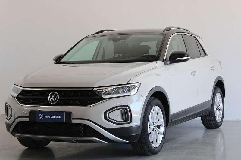 Other Usata 2023 VW T-Roc Life SUV | 25.500 € (Buon prezzo) - Immagine 1/4