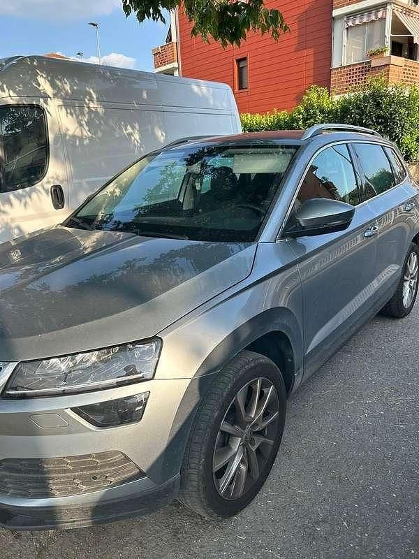 Usata Skoda Karoq Style 110 CV (80 kW) 2022 Grigio SUV