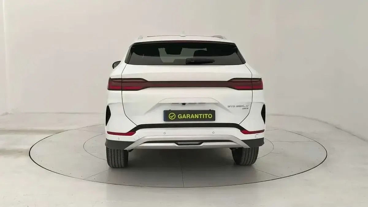 Usata BYD Seal U Boost 218 CV (160 kW) 2025 Bianco SUV
