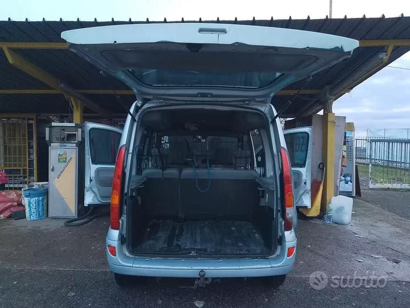 Usata Renault Kangoo 95 CV (69 kW) 2006 Monovolume