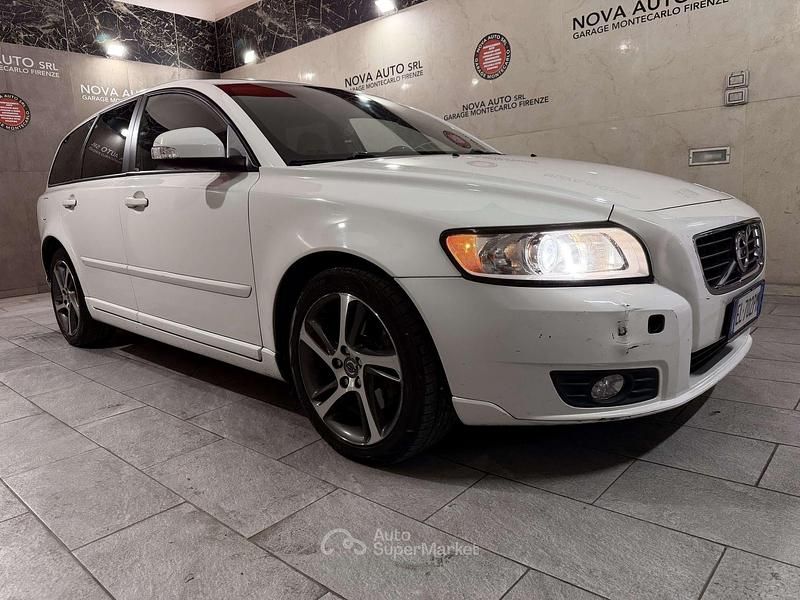 Usata Volvo V50 R-Design 150 CV (110 kW) 2012 Other Station wagon