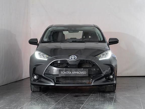 Usata Toyota Yaris Hybrid Trend 115 CV (84 kW) 2022 Grigio Berlina