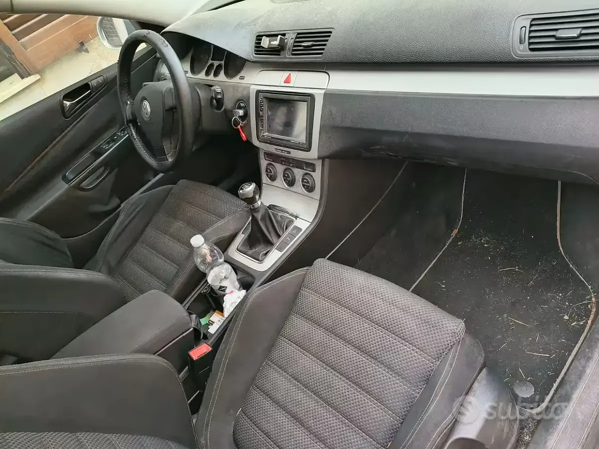 Usata VW Passat 140 CV (102 kW) 2008 Grigio Station wagon