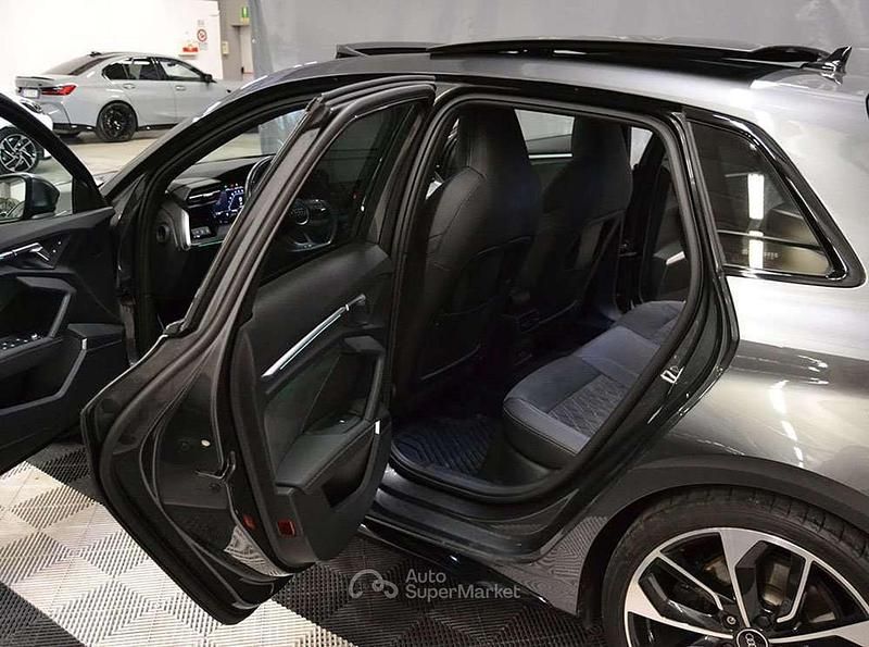 Usata Audi S3 Ambiente 310 CV (228 kW) 2022 Grigio daytona Berlina