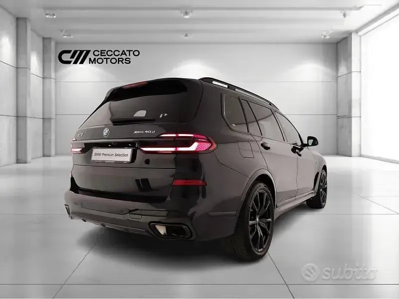 Usata BMW X7 M Sport 340 CV (250 kW) 2025 Nero SUV