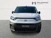 Usata Fiat Doblò 131 CV (96 kW) 2024 Bianco Monovolume