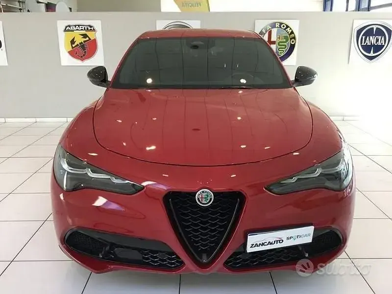 Nuova Alfa Romeo Stelvio 210 CV (154 kW) 2025 Rosso SUV