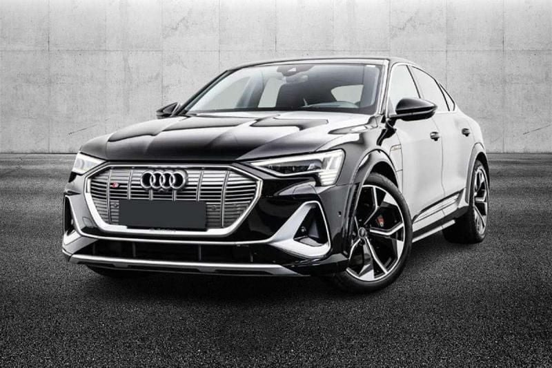 Usata Audi e-tron 225 kW (307 CV) 2022 Nero SUV