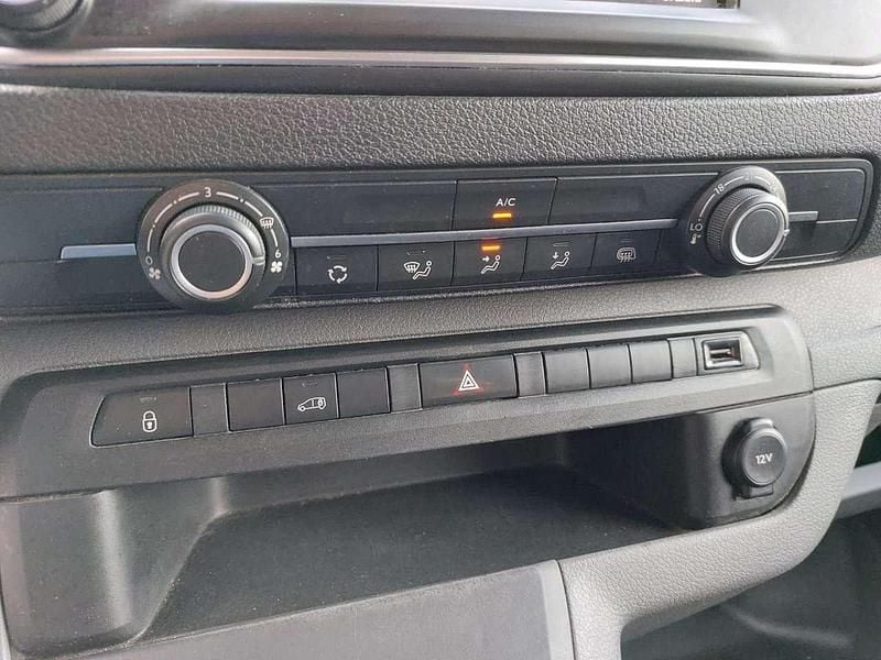 Usata Opel Vivaro 122 CV (89 kW) 2021 Bianco Monovolume