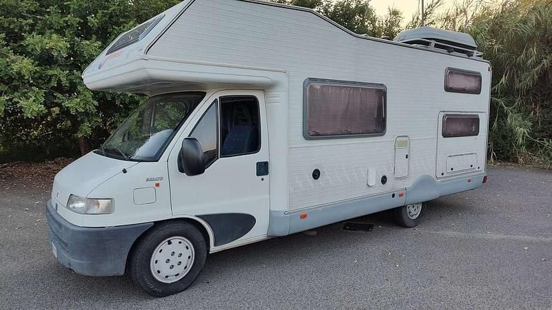 Usata Fiat Ducato 122 CV (89 kW) 2000 Furgone
