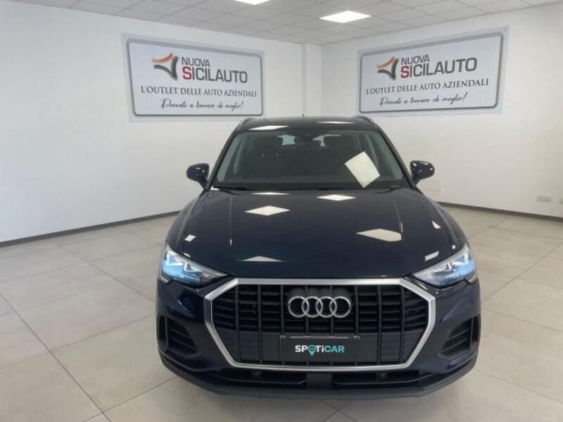 Usata Audi Q3 Business 150 CV (110 kW) 2019 Blu/azzurro SUV