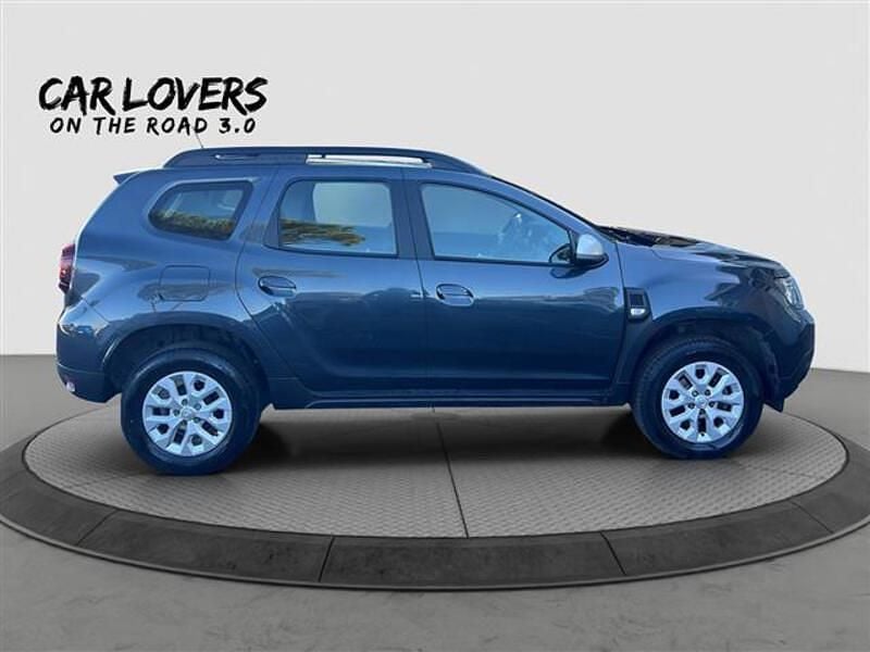 Usata Dacia Duster Comfort 101 CV (74 kW) 2022 Grigio scuro SUV