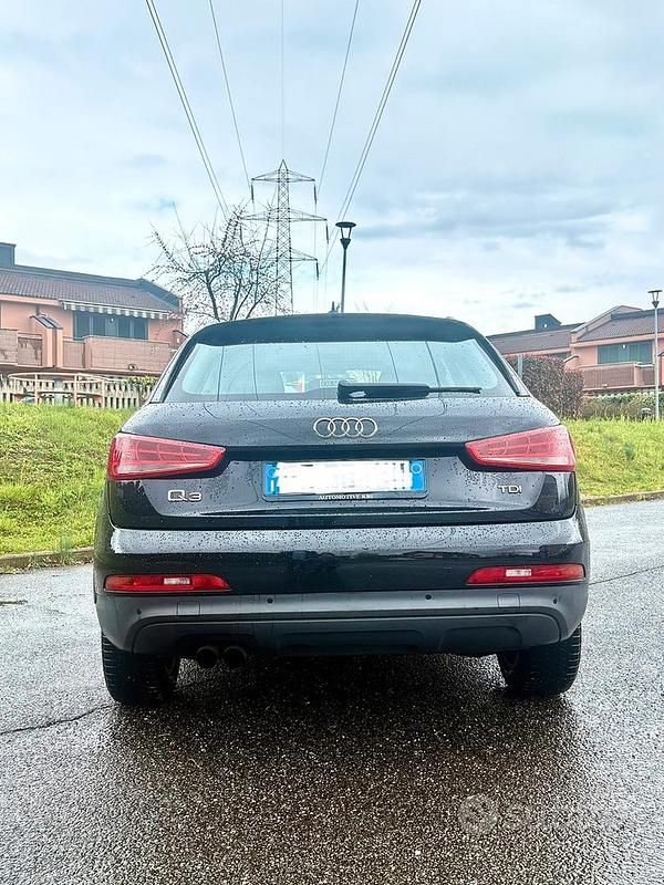 Usata Audi Q3 Advanced Plus 140 CV (102 kW) 2014 Nero SUV