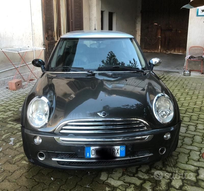 Verde Usata 2005 Mini Cooper Due volumi | 2500 € (Ottimo prezzo) - Immagine 1/4