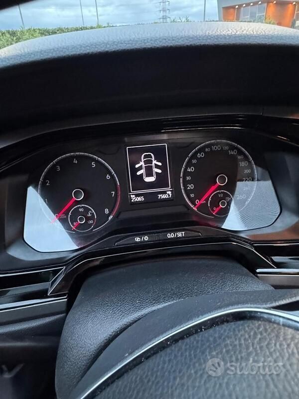Bianco Usata 2020 VW Polo R-line Due volumi | 15.000 € (Buon prezzo) - Immagine 1/4