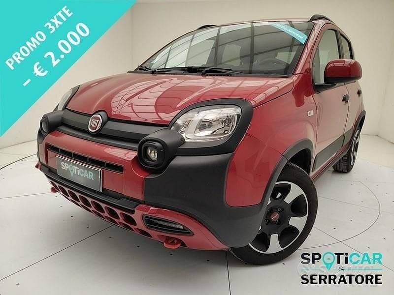 Rosso Usata 2024 Fiat Panda Cross Cross Due volumi | 12.000 € (Ottimo prezzo) - Immagine 1/4