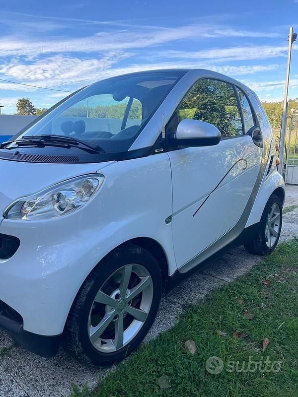 Usata Smart ForTwo Coupé 84 CV (61 kW) 2008 Bianco Coupé