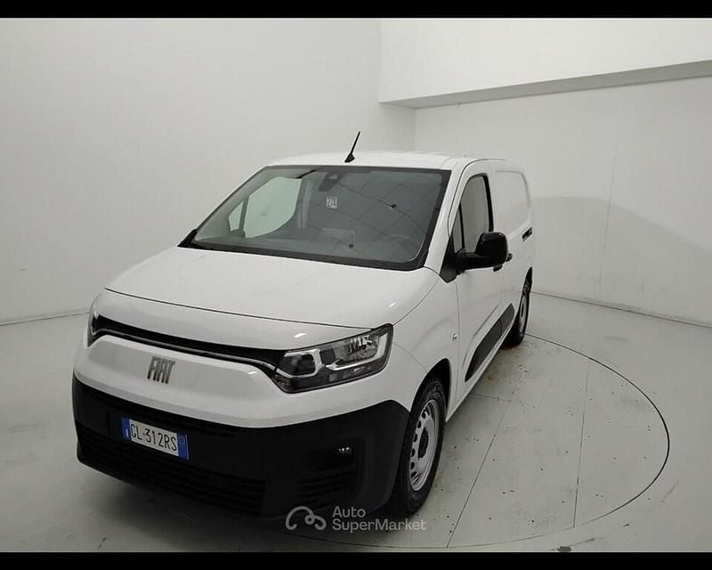 Usata Fiat e-Doblò 56 kW (77 CV) 2023 Bianco Monovolume