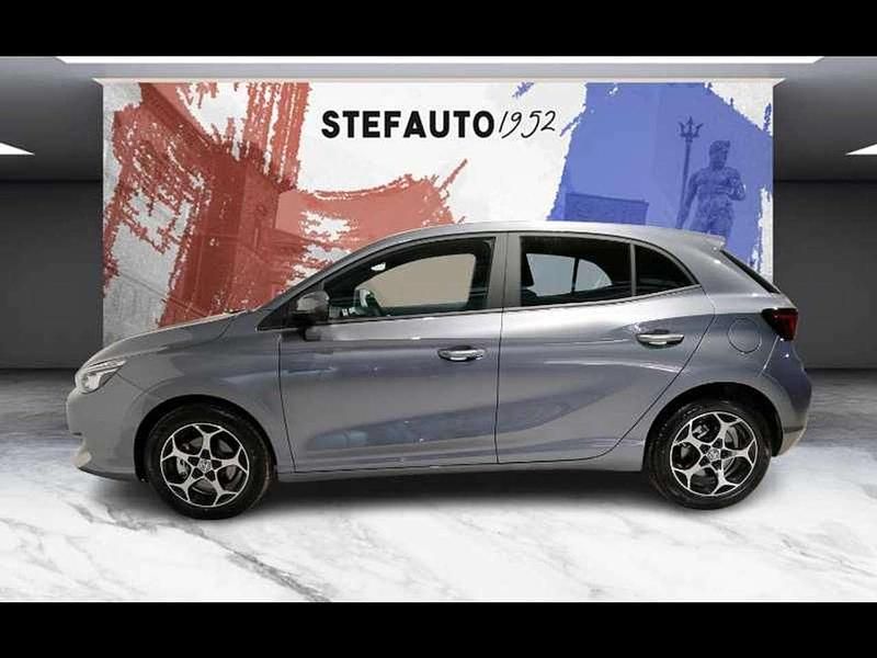 Nuova MG MG3 Luxury 102 CV (75 kW) 2026 Grigio silver Utilitaria