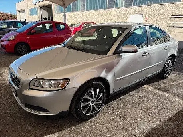 Usata Volvo S40 Summum 101 CV (74 kW) 2008 Grigio Berlina