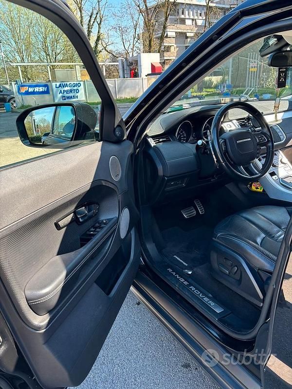 Usata Land Rover Range Rover 110 CV (80 kW) 2013 Nero SUV