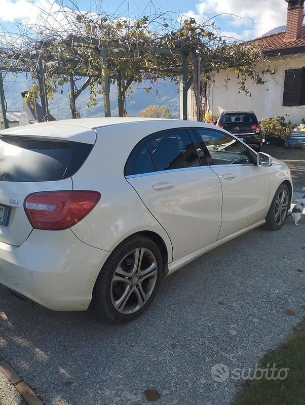 Usata Mercedes A200 2012 Bianco Berlina