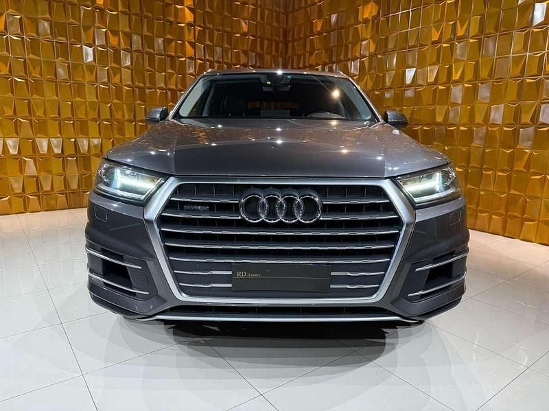 Usata Audi Q7 Sport 231 CV (169 kW) 2019 Grigio SUV