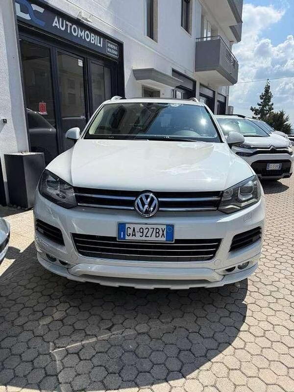 Usata VW Touareg Executive 245 CV (180 kW) 2013 Bianco SUV