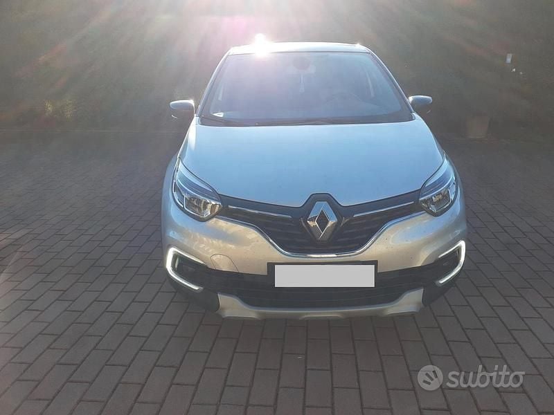 Usata 2019 Renault Captur SUV | 12.800 € (Buon prezzo) - Immagine 1/4