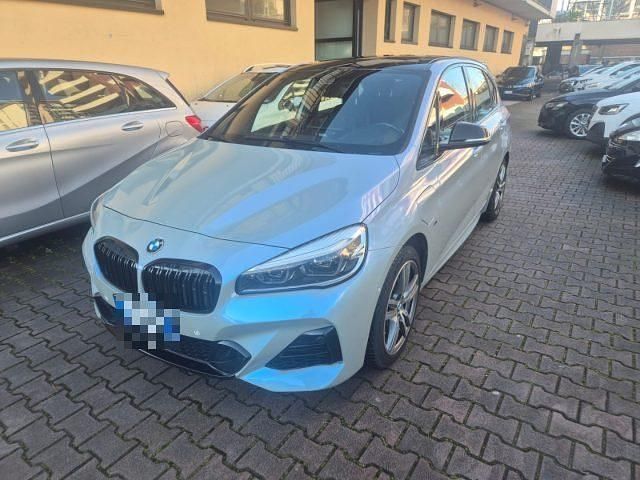 Grigio Usata 2018 BMW 225 Active Tourer iPerformance Monovolume | 14.900 € (Buon prezzo) - Immagine 1/4