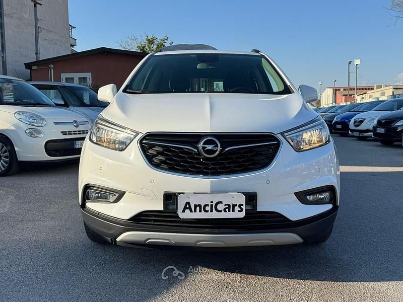 Usata Opel Mokka S 110 CV (80 kW) 2019 Bianco SUV