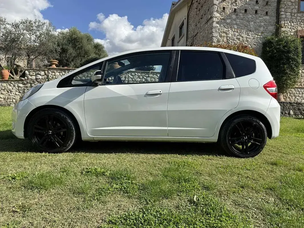 Usata Honda Jazz 99 CV (72 kW) 2015 Bianco Utilitaria