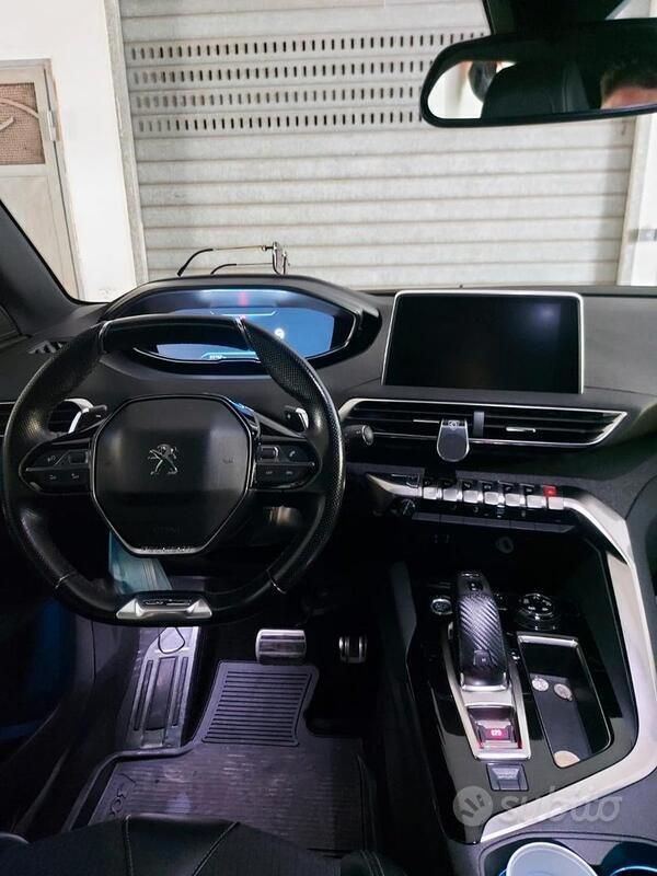 Usata Peugeot 3008 131 CV (96 kW) 2019 SUV