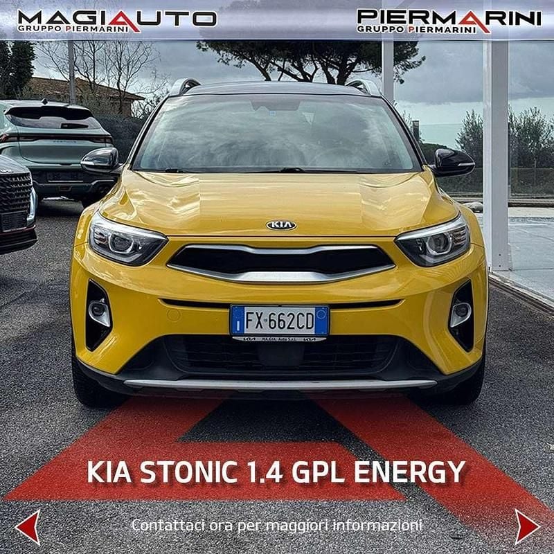Usata Kia Stonic 97 CV (71 kW) 2019 Giallo SUV
