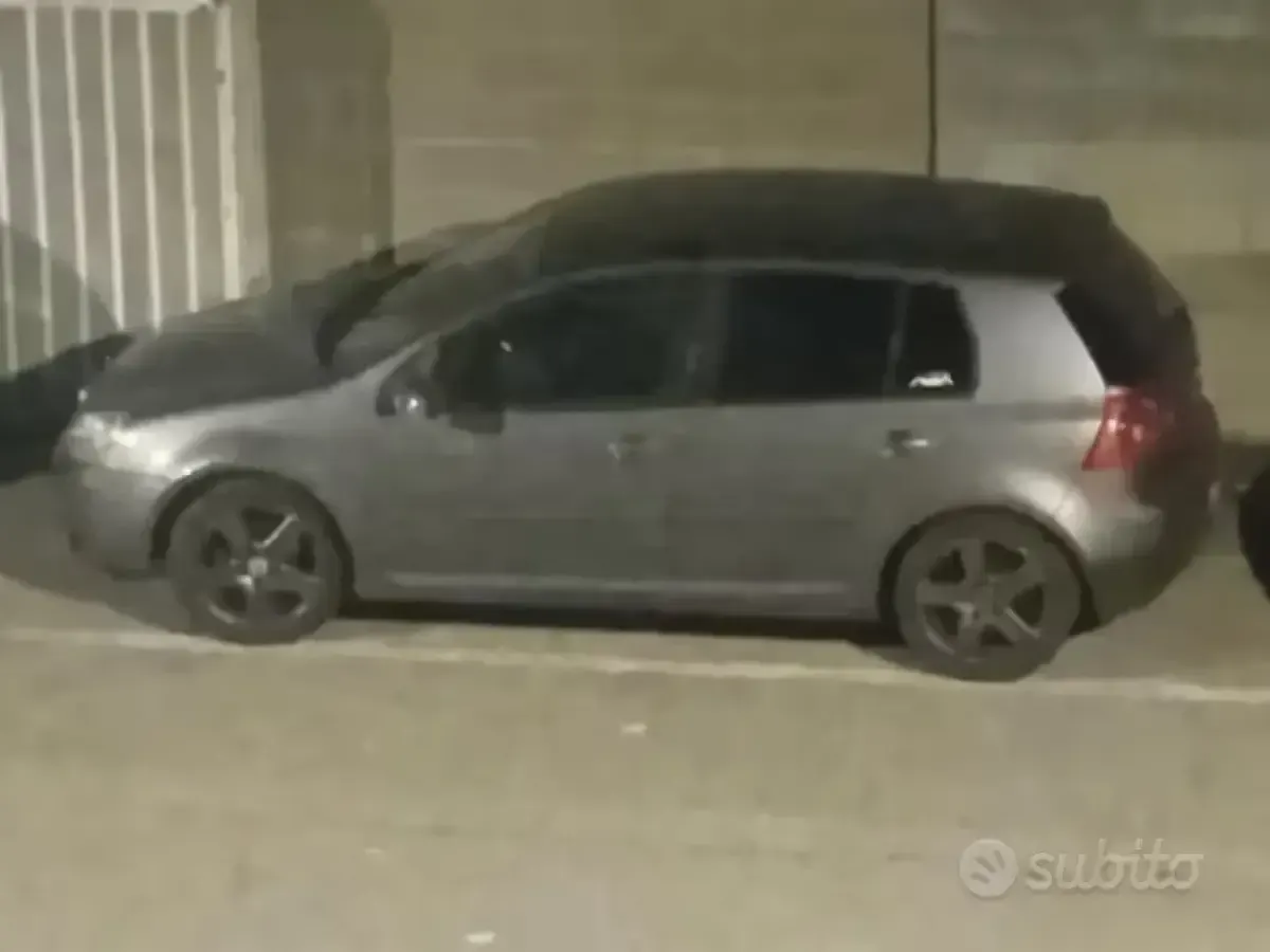 Usata VW Golf VI 140 CV (102 kW) 2008 Grigio Utilitaria