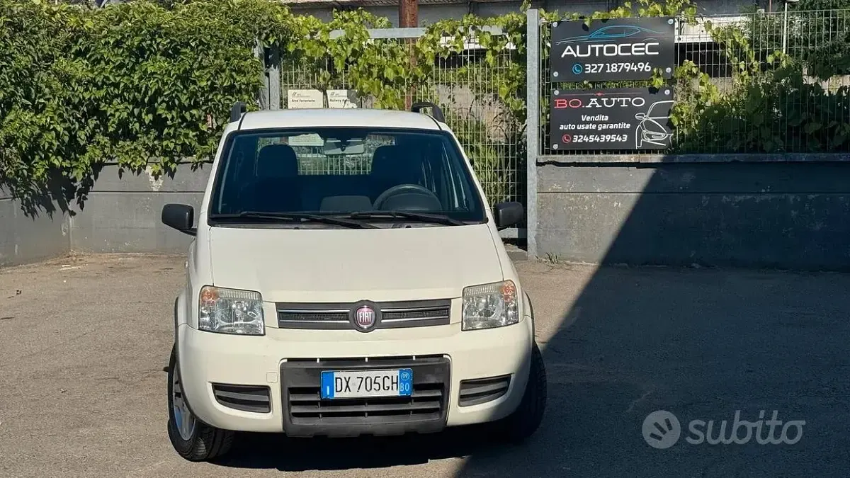 Usata Fiat Panda Climbing 60 CV (44 kW) 2009 Bianco Utilitaria