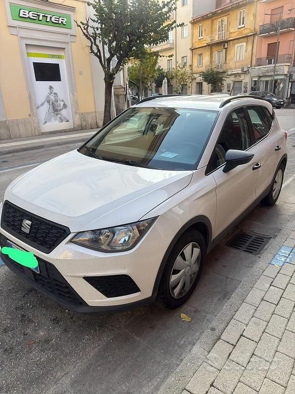 Usata Seat Arona Style 90 CV (66 kW) 2021 Bianco SUV