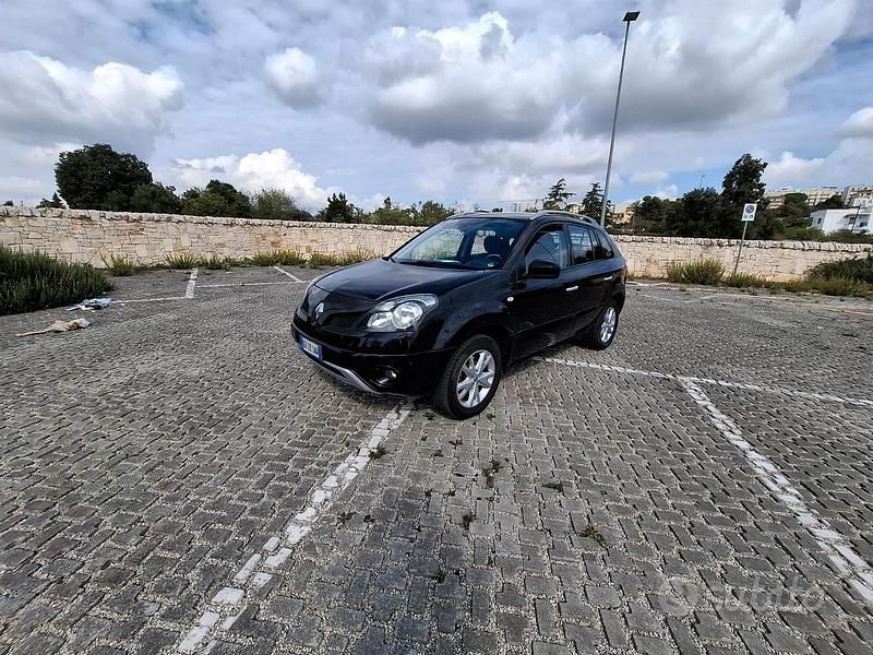 Usata Renault Koleos 150 CV (110 kW) 2009 Nero SUV