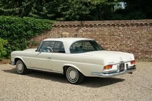 Usata Mercedes 280 SE 160 CV (117 kW) 1968 Bianco Coupé