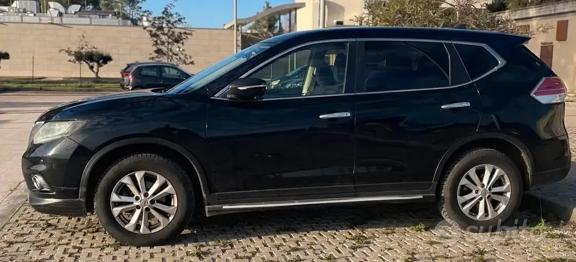 Usata Nissan X-Trail 131 CV (96 kW) 2015 Nero SUV