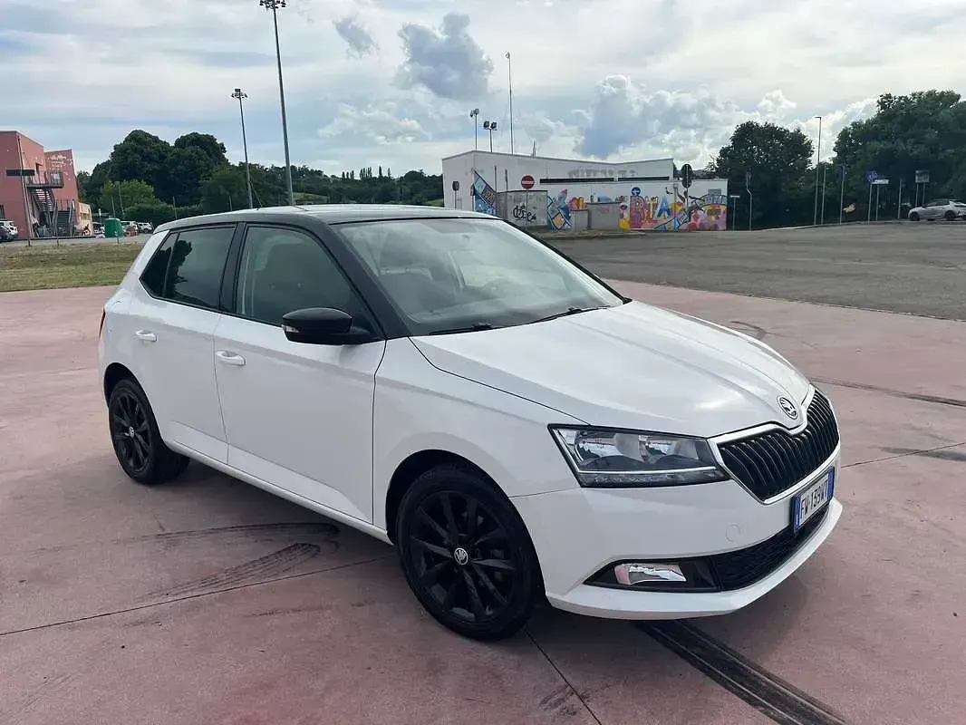 Usata Skoda Fabia Design Edition 60 CV (44 kW) 2017 Bianco Berlina
