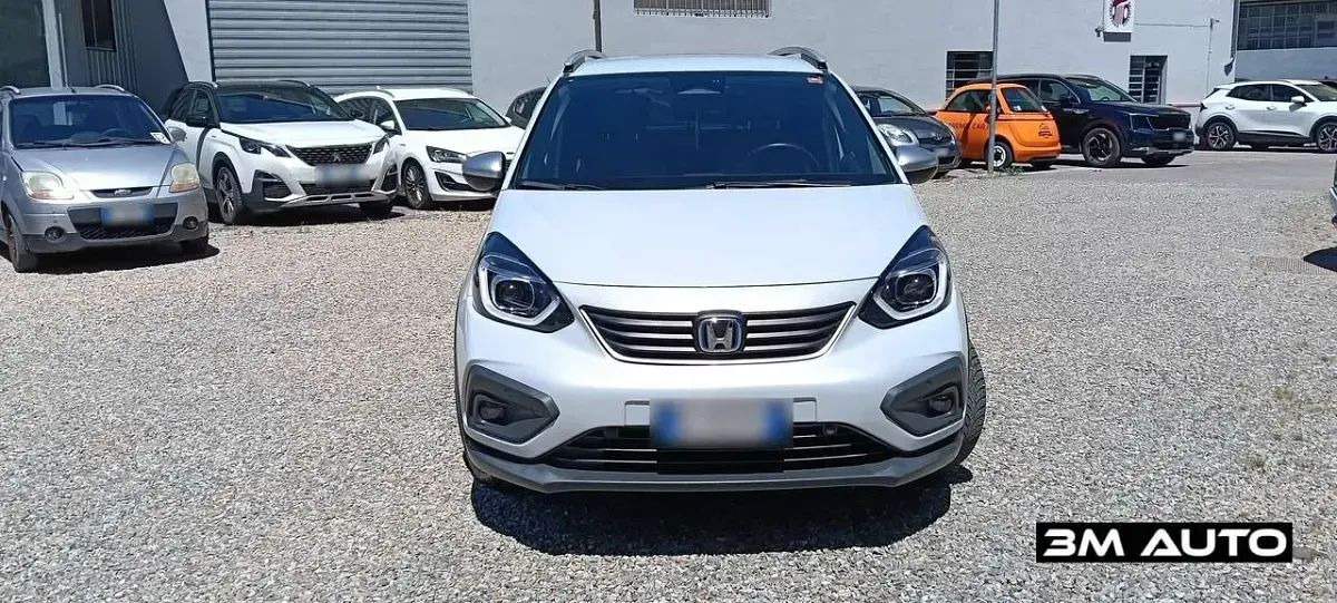Usata Honda Jazz Executive 98 CV (72 kW) 2022 Sunlight white Utilitaria
