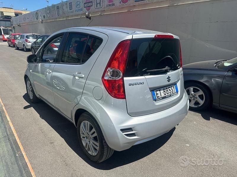 Usata Suzuki Splash 94 CV (69 kW) 2014 Grigio Utilitaria
