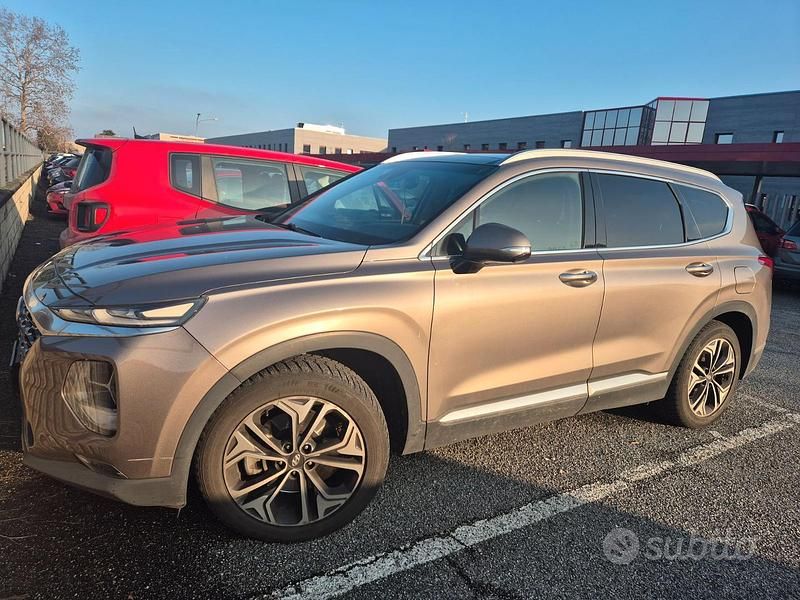 Usata Hyundai Santa Fe 200 CV (147 kW) 2019 Marrone SUV