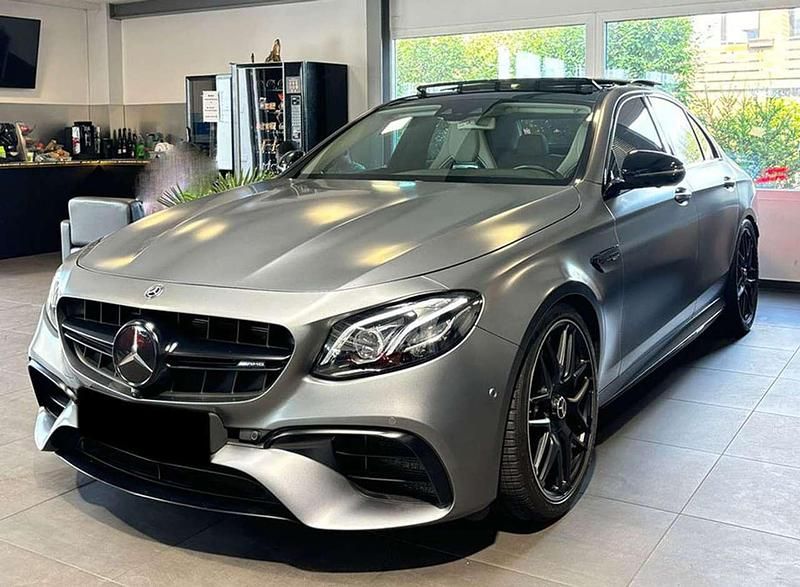 Usata Mercedes E63 AMG AMG 571 CV (419 kW) 2018 Grigio opaco performance Berlina